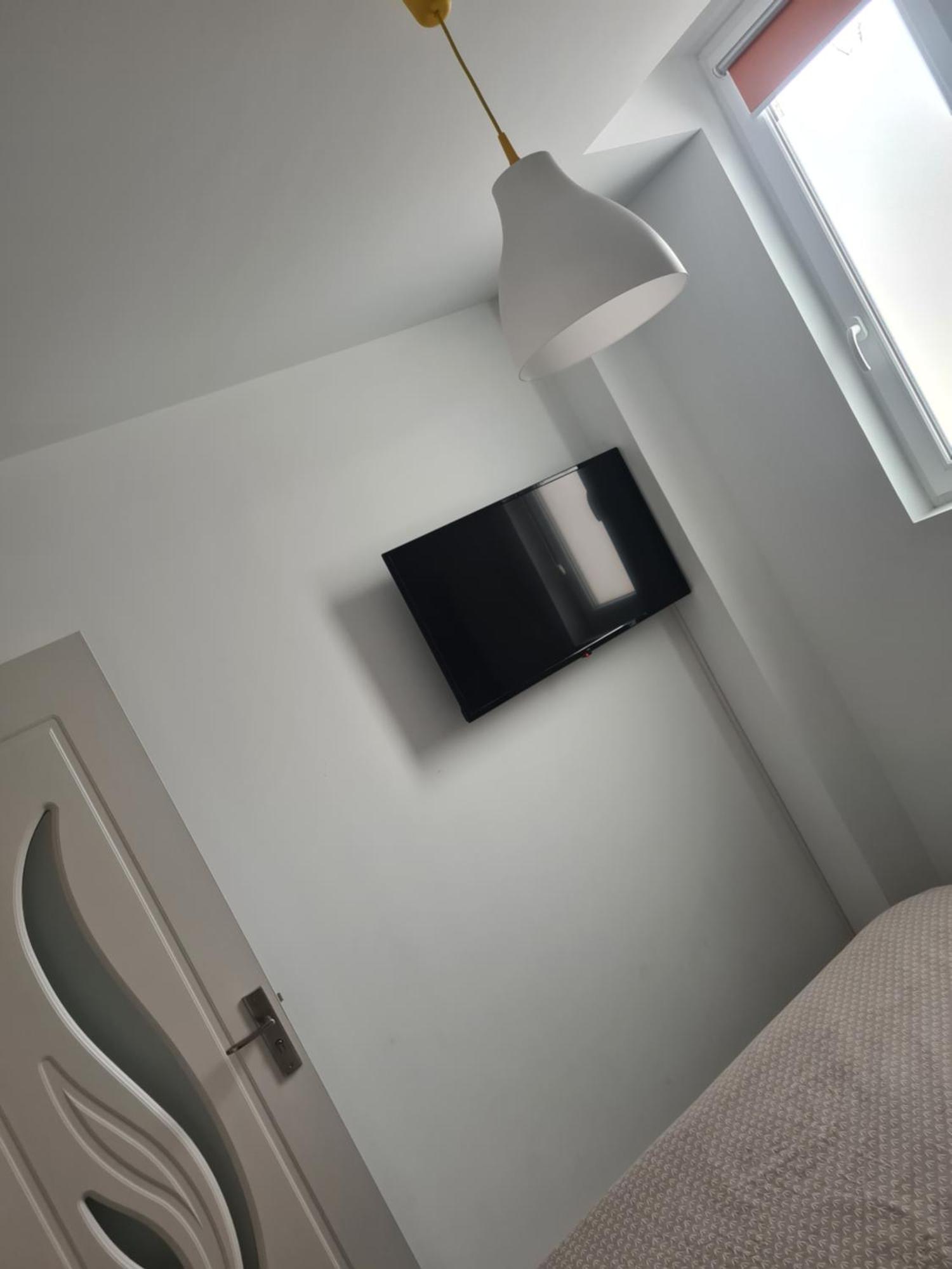 Luxury Mall First Apartments Bacău Extérieur photo