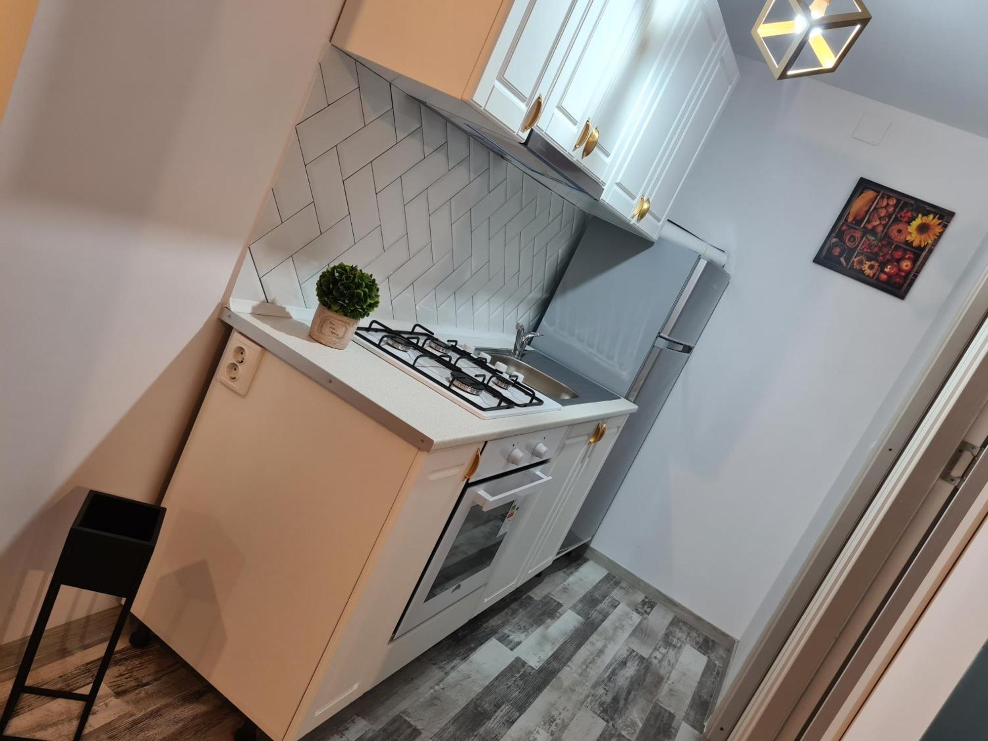 Luxury Mall First Apartments Bacău Extérieur photo